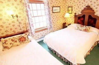 The Washington Irving Inn Tannersville Екстериор снимка