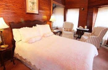 The Washington Irving Inn Tannersville Екстериор снимка
