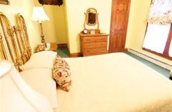 The Washington Irving Inn Tannersville Екстериор снимка